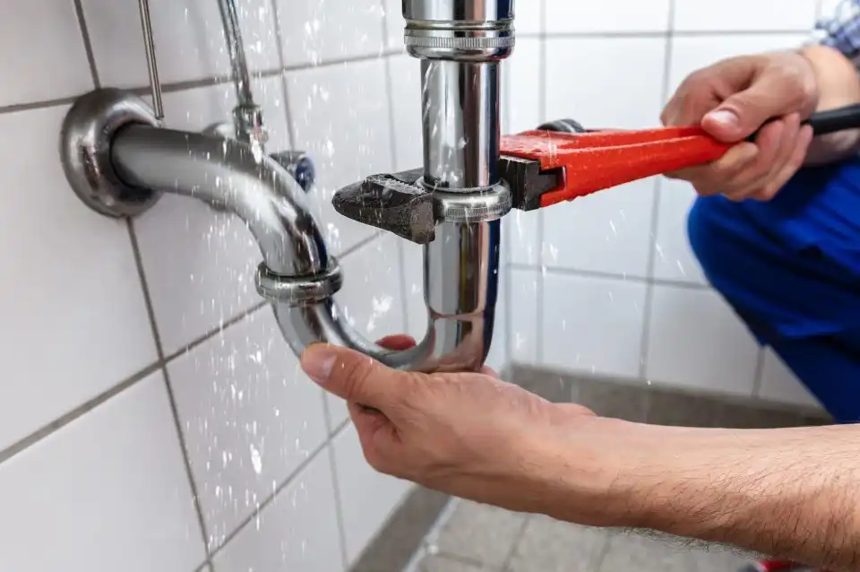 emergency plumber central coast